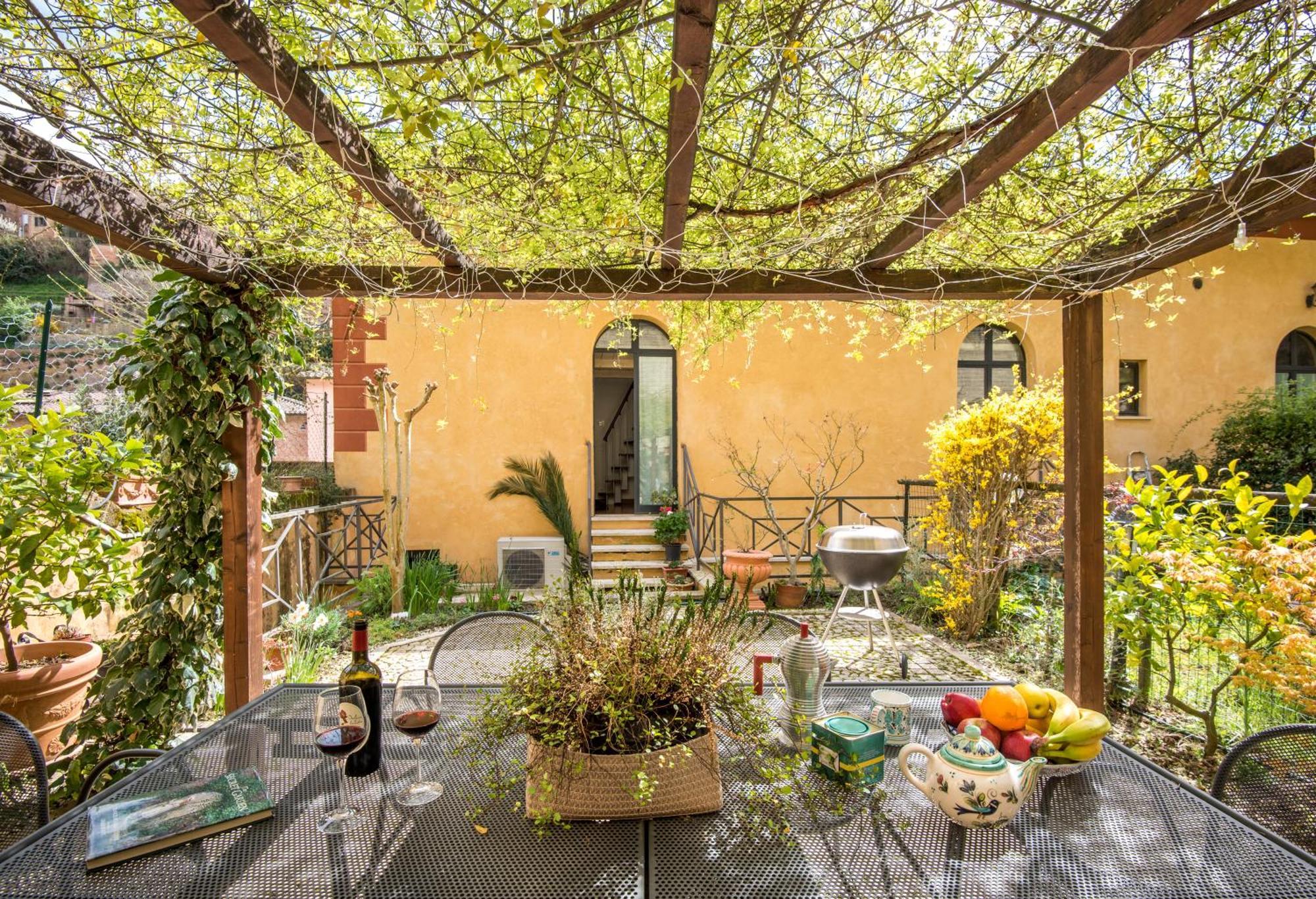 Villa Secret Garden Siena Esterno foto