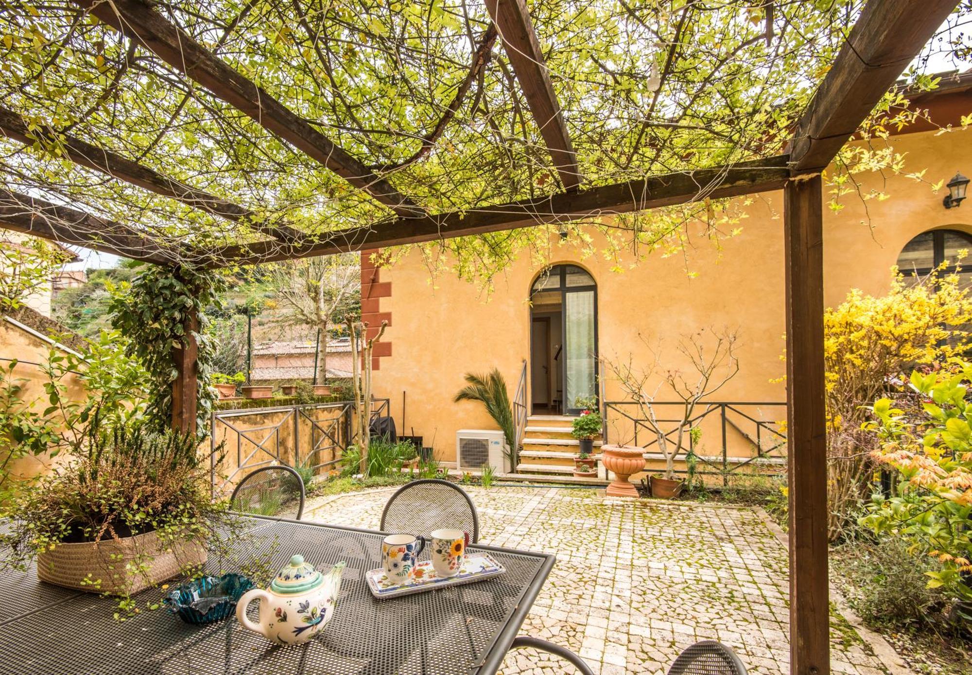 Villa Secret Garden Siena Esterno foto